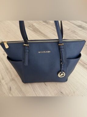 Michael Kors Navy Jet Set Saffiano Leather Tote